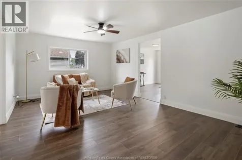 136 Adelaide Street South Chatham ON N7M 4R7