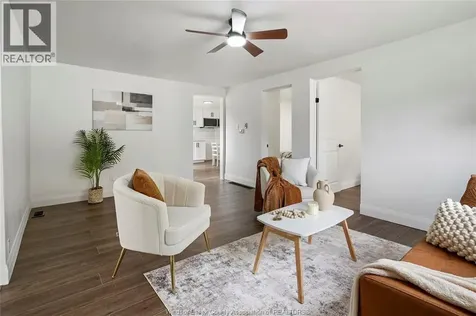 136 Adelaide Street South Chatham ON N7M 4R7