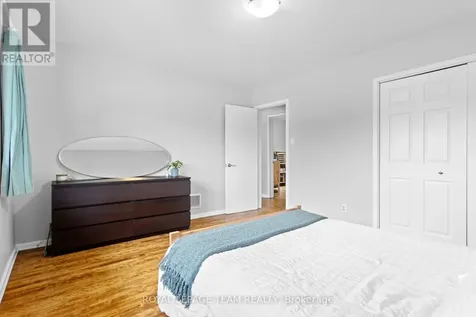 1812 Kerr Avenue Ottawa ON K2A 1J3