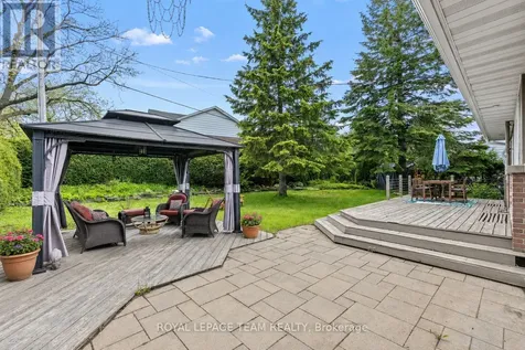 1812 Kerr Avenue Ottawa ON K2A 1J3