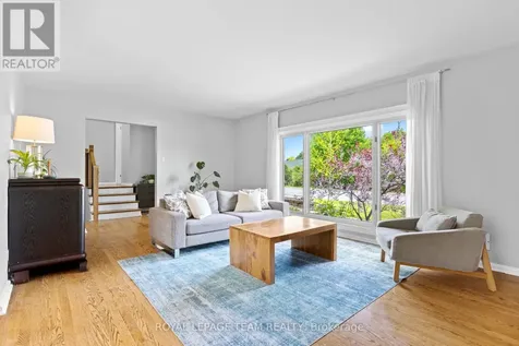 1812 Kerr Avenue Ottawa ON K2A 1J3