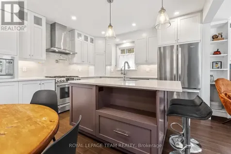 87 Helena Street Ottawa ON K1Y 3M9
