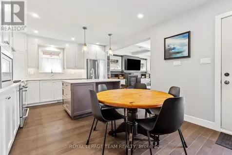 87 Helena Street Ottawa ON K1Y 3M9