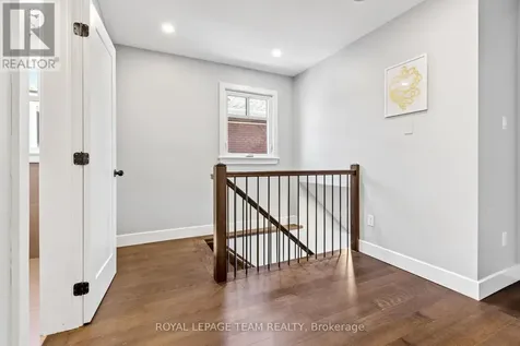 87 Helena Street Ottawa ON K1Y 3M9