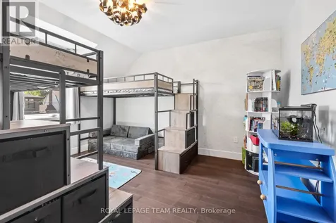 87 Helena Street Ottawa ON K1Y 3M9