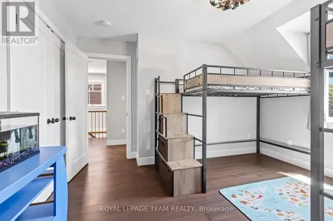 87 Helena Street Ottawa ON K1Y 3M9