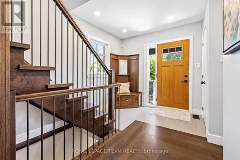 87 Helena Street Ottawa ON K1Y 3M9