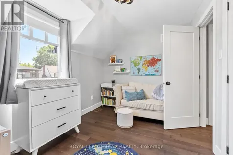 87 Helena Street Ottawa ON K1Y 3M9