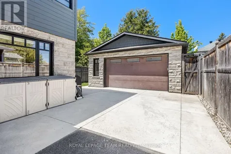 87 Helena Street Ottawa ON K1Y 3M9