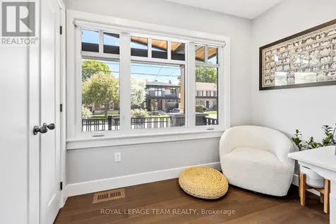 87 Helena Street Ottawa ON K1Y 3M9