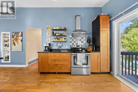 1712 St. Barbara Street Ottawa ON K1T 1M2