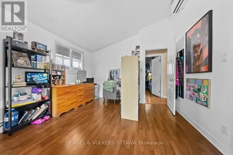 1712 St. Barbara Street Ottawa ON K1T 1M2