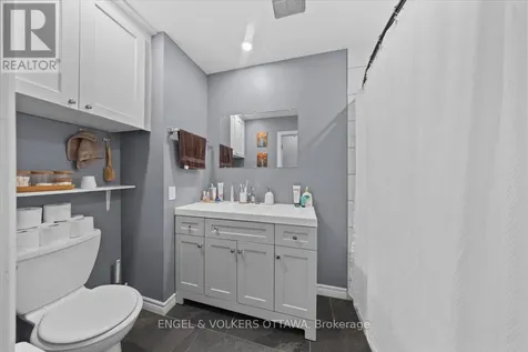 1712 St. Barbara Street Ottawa ON K1T 1M2