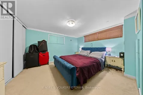1712 St. Barbara Street Ottawa ON K1T 1M2