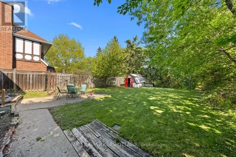 1712 St. Barbara Street Ottawa ON K1T 1M2