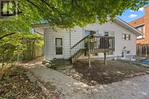 1712 St. Barbara Street Ottawa ON K1T 1M2