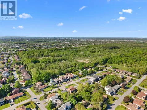 1712 St. Barbara Street Ottawa ON K1T 1M2