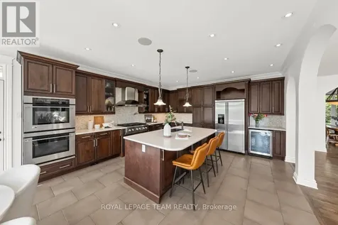 6043 Knights Drive Ottawa ON K4M 0A2