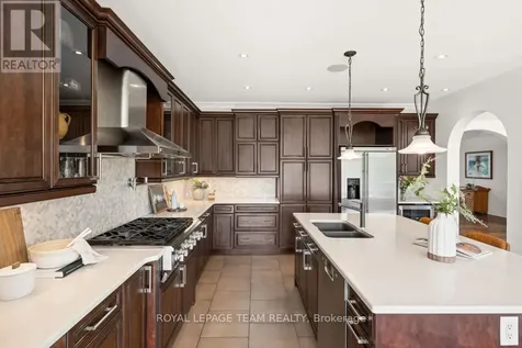 6043 Knights Drive Ottawa ON K4M 0A2