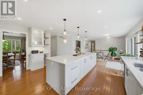 1264 Barnwell Crescent Ottawa ON K4B 1K4