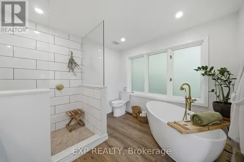 1264 Barnwell Crescent Ottawa ON K4B 1K4