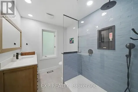 1264 Barnwell Crescent Ottawa ON K4B 1K4
