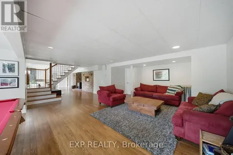 1264 Barnwell Crescent Ottawa ON K4B 1K4