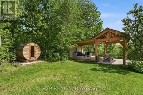 1264 Barnwell Crescent Ottawa ON K4B 1K4