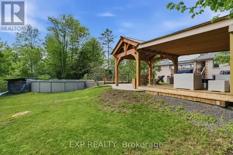 1264 Barnwell Crescent Ottawa ON K4B 1K4