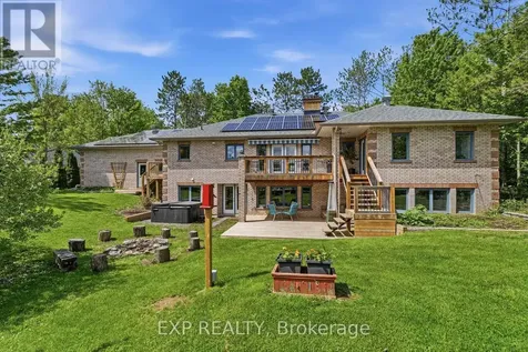 1264 Barnwell Crescent Ottawa ON K4B 1K4