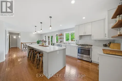 1264 Barnwell Crescent Ottawa ON K4B 1K4