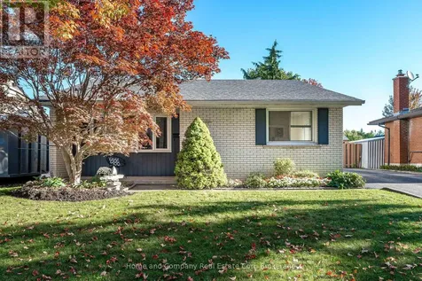292 Redford Crescent Stratford ON N5A 1P5