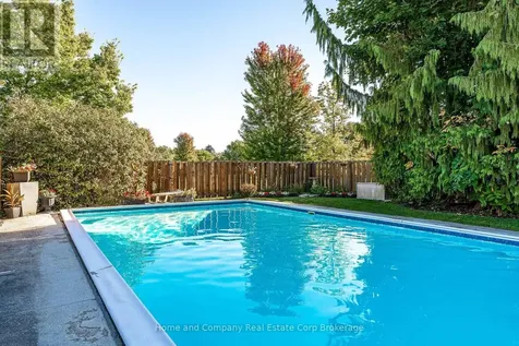 292 Redford Crescent Stratford ON N5A 1P5