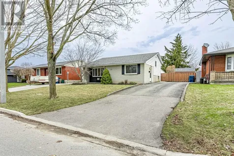 292 Redford Crescent Stratford ON N5A 1P5