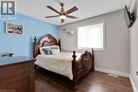 84 Amanda Walk Cambridge ON N3C 4K7