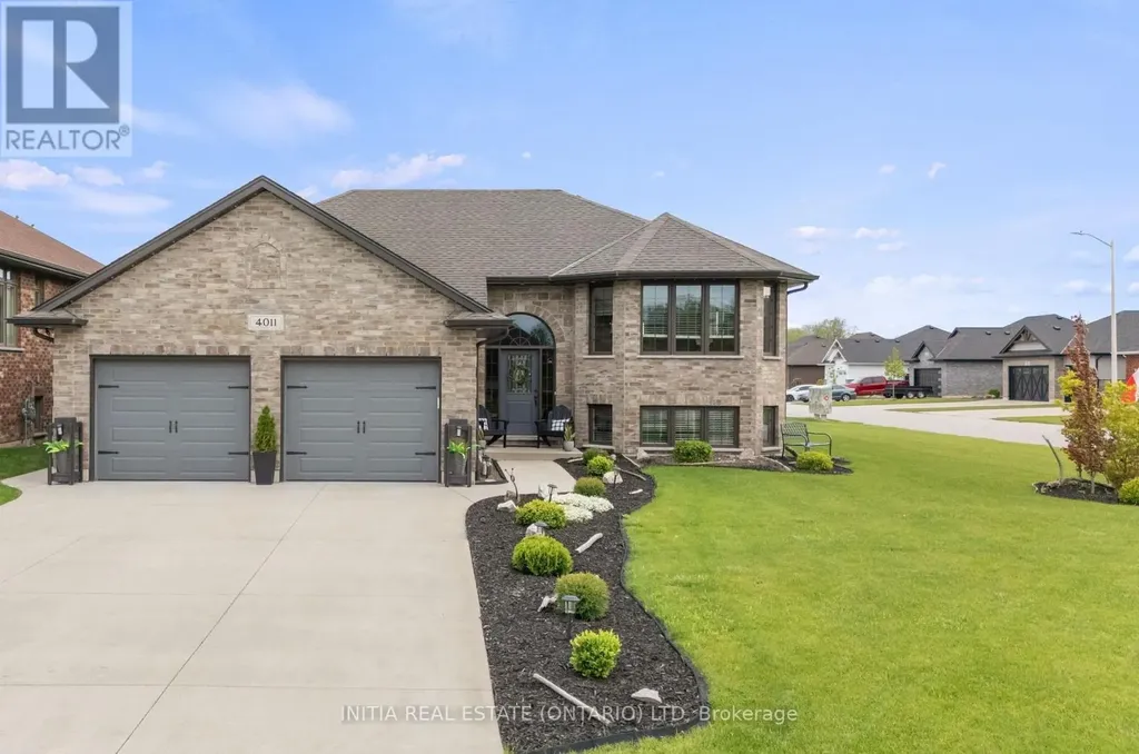 4011 Englehart Drive Petrolia ON N0N 1R0