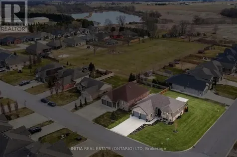 4011 Englehart Drive Petrolia ON N0N 1R0