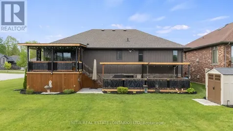 4011 Englehart Drive Petrolia ON N0N 1R0