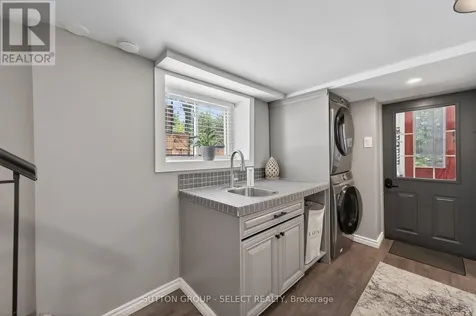 28 Wellington Street St. Thomas ON N5R 2P4