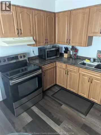 856 Pillette Road Windsor ON N8Y 3B5