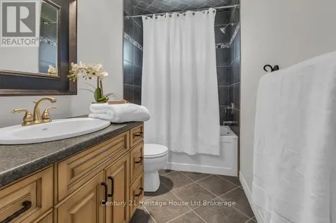 55 Denrich Avenue Tillsonburg ON N4G 4X6