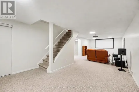 6115 Voyageur Drive Ottawa ON K1C 2X5