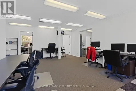 307 Gilmour Street Ottawa ON K2P 0P7