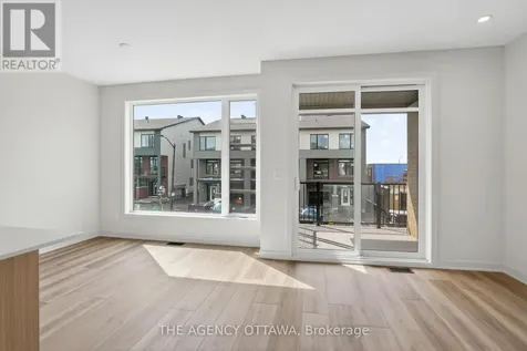 3061 Showcase Crescent Ottawa ON K4M 0S1