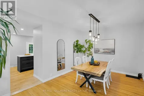 218 Carruthers Avenue Ottawa ON K1Y 1N6