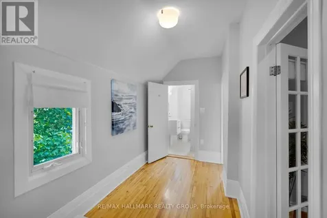 218 Carruthers Avenue Ottawa ON K1Y 1N6