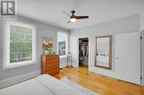 218 Carruthers Avenue Ottawa ON K1Y 1N6