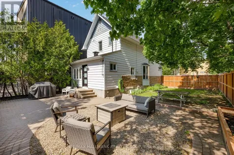 218 Carruthers Avenue Ottawa ON K1Y 1N6