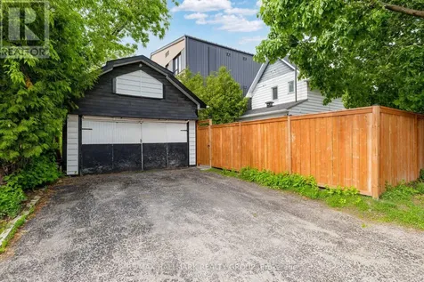 218 Carruthers Avenue Ottawa ON K1Y 1N6