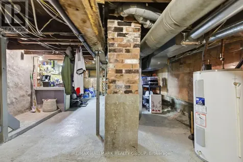 218 Carruthers Avenue Ottawa ON K1Y 1N6